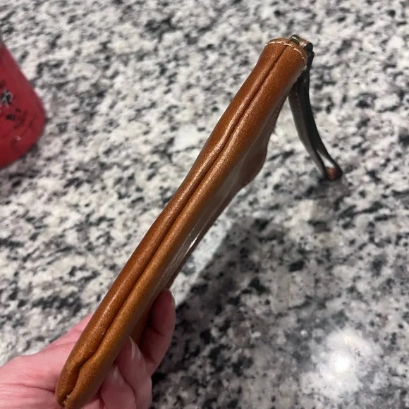 Patricia Nash Leather Wristlet / Zip Pouch – Brown ✨ - Picture 7 of 11